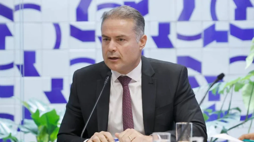 Renan Filho lidera intenção de voto para governo de Alagoas com 48,6% na pesquisa Vox Brasil