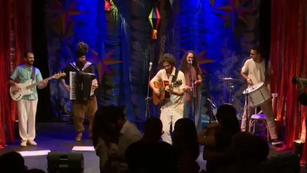 São João Raiz leva cultura nordestina ao Theatro Homerinho em Maceió com shows imperdíveis São João Raiz leva cultura nordestina ao Theatro Homerinho em Maceió com shows imperdíveis