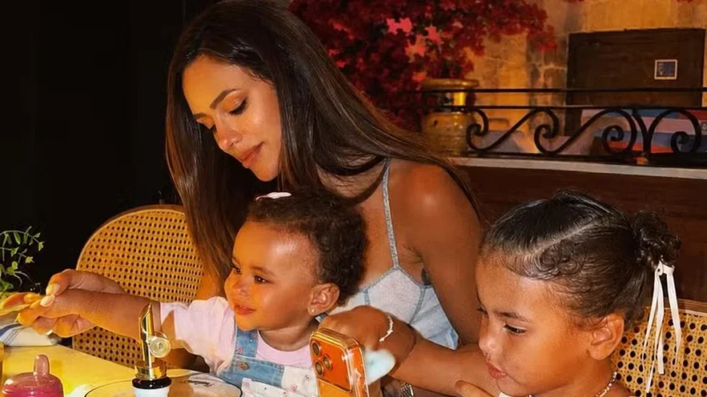 Bruna Biancardi encanta fãs com momentos especiais ao lado das filhas