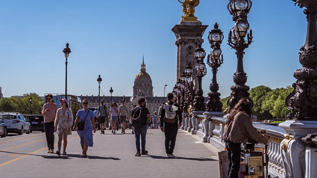 Calor Extremo na Île-de-France: Até 39°C Com Impacto Real no Dia a Dia