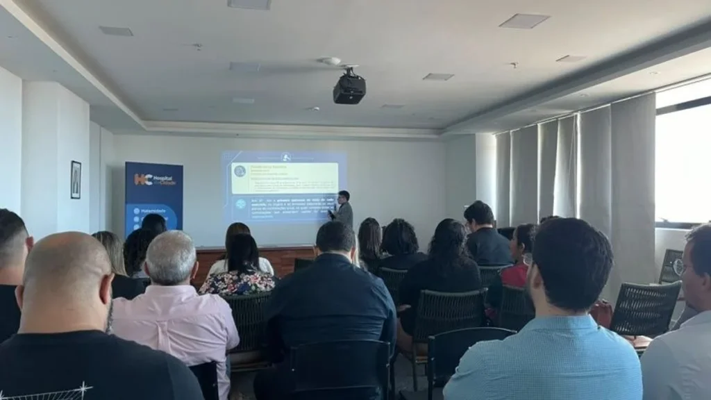 Treinamento sobre Planejamento das Contratações Públicas fortalece gestão na Saúde de Maceió Treinamento sobre Planejamento das Contratações Públicas fortalece gestão na Saúde de Maceió