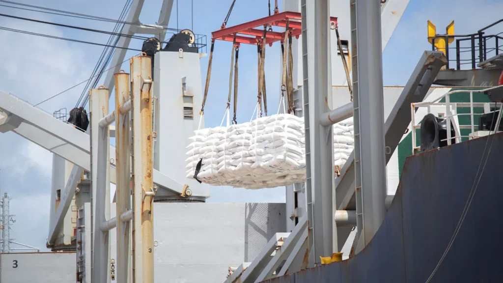 Queda no preço do açúcar gera déficit comercial de US$ 240,9 milhões em Alagoas