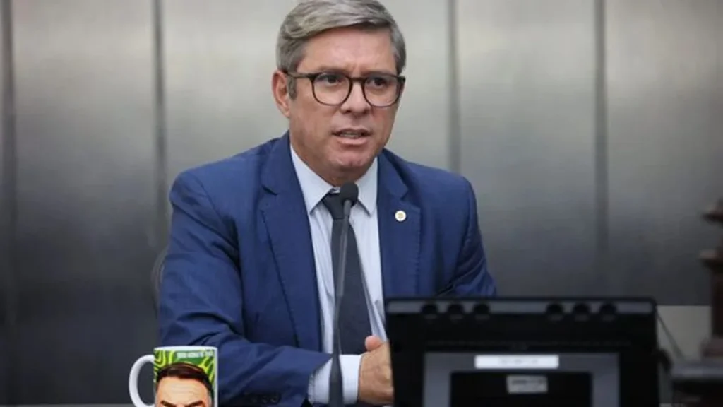 Lei de Cabo Bebeto fortalece economia do mar e inclusão social em Alagoas Lei de Cabo Bebeto fortalece economia do mar e inclusão social em Alagoas