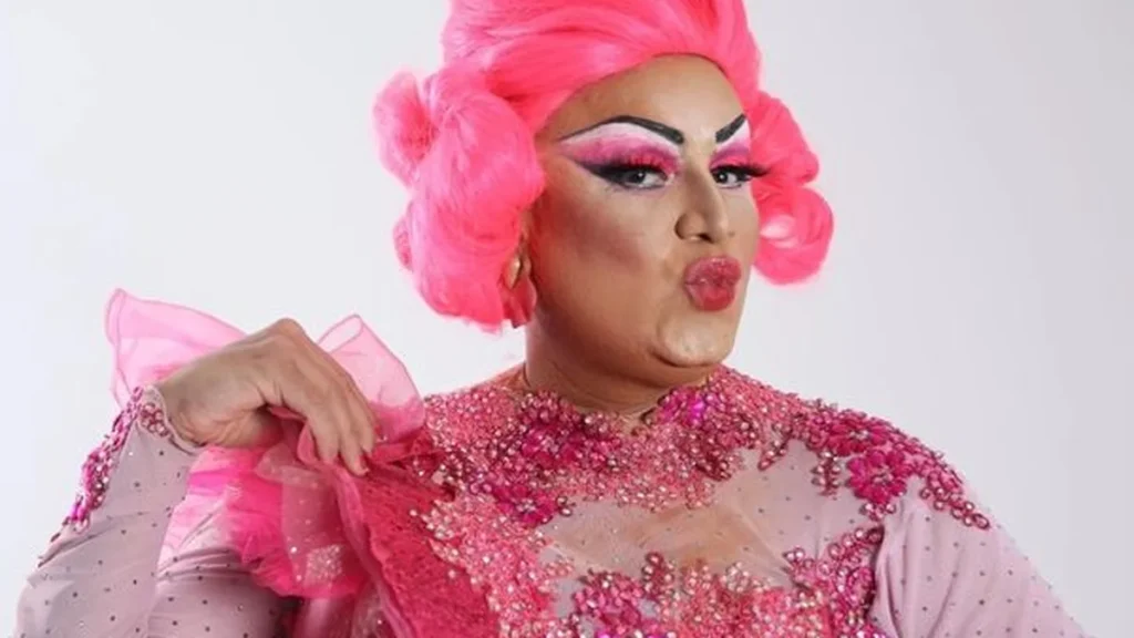Paty Maionese: 24 Anos de Pioneirismo e Resistência na Arte Drag em Alagoas