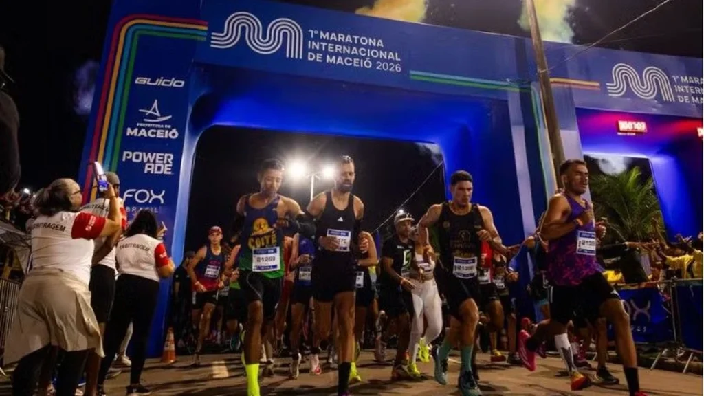 Maratona Internacional de Maceió reúne 13.200 atletas e impulsiona economia local